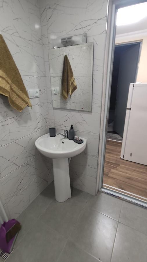 Home Apartments Батуми Экстерьер фото